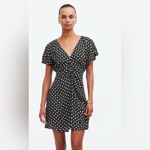 NWT Madewell Ruched V-Neck Mini Dress in Floral Size 4